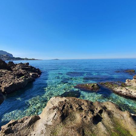 Villa Teatro Del Sole Mare Sferracavallo Palermo Exterior foto